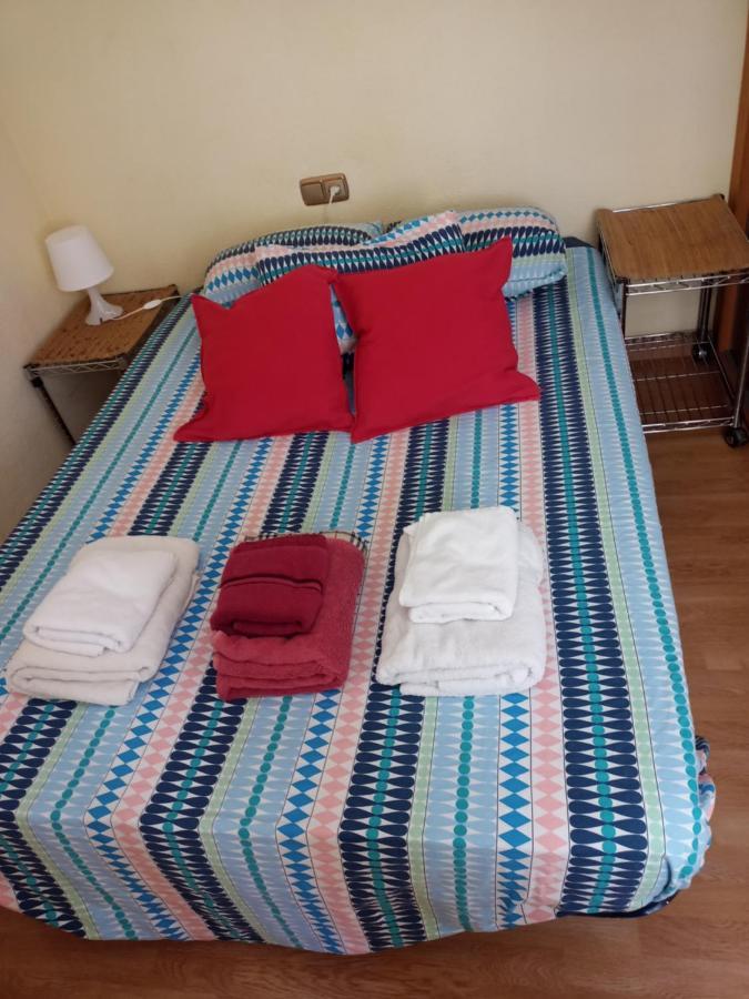 Apartamentos Vialia Sol Y Playa Малага Екстериор снимка
