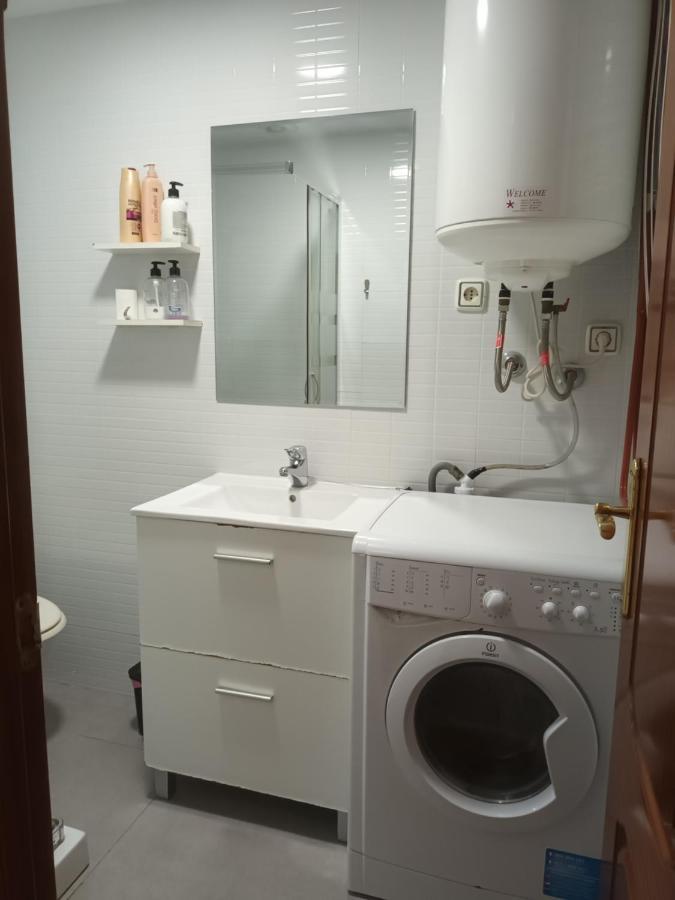Apartamentos Vialia Sol Y Playa Малага Екстериор снимка